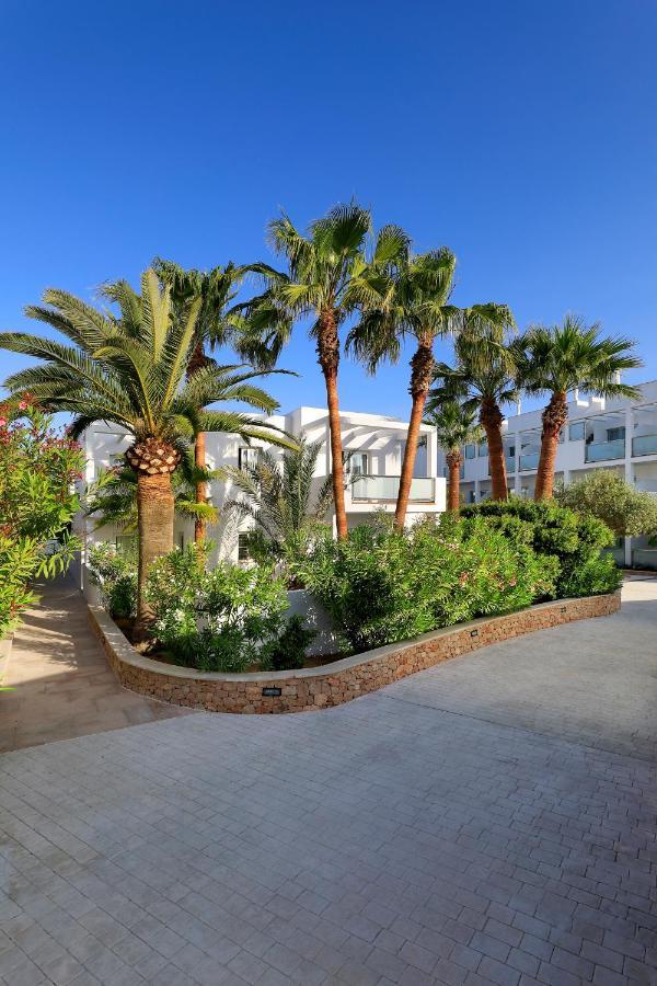 Blanco Hotel Formentera Es Pujols Exterior foto